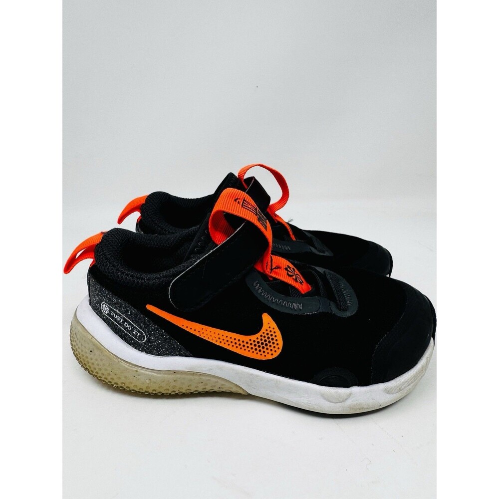 Nike Explor DC 5862-001 Boys Size 9C Black & Orange